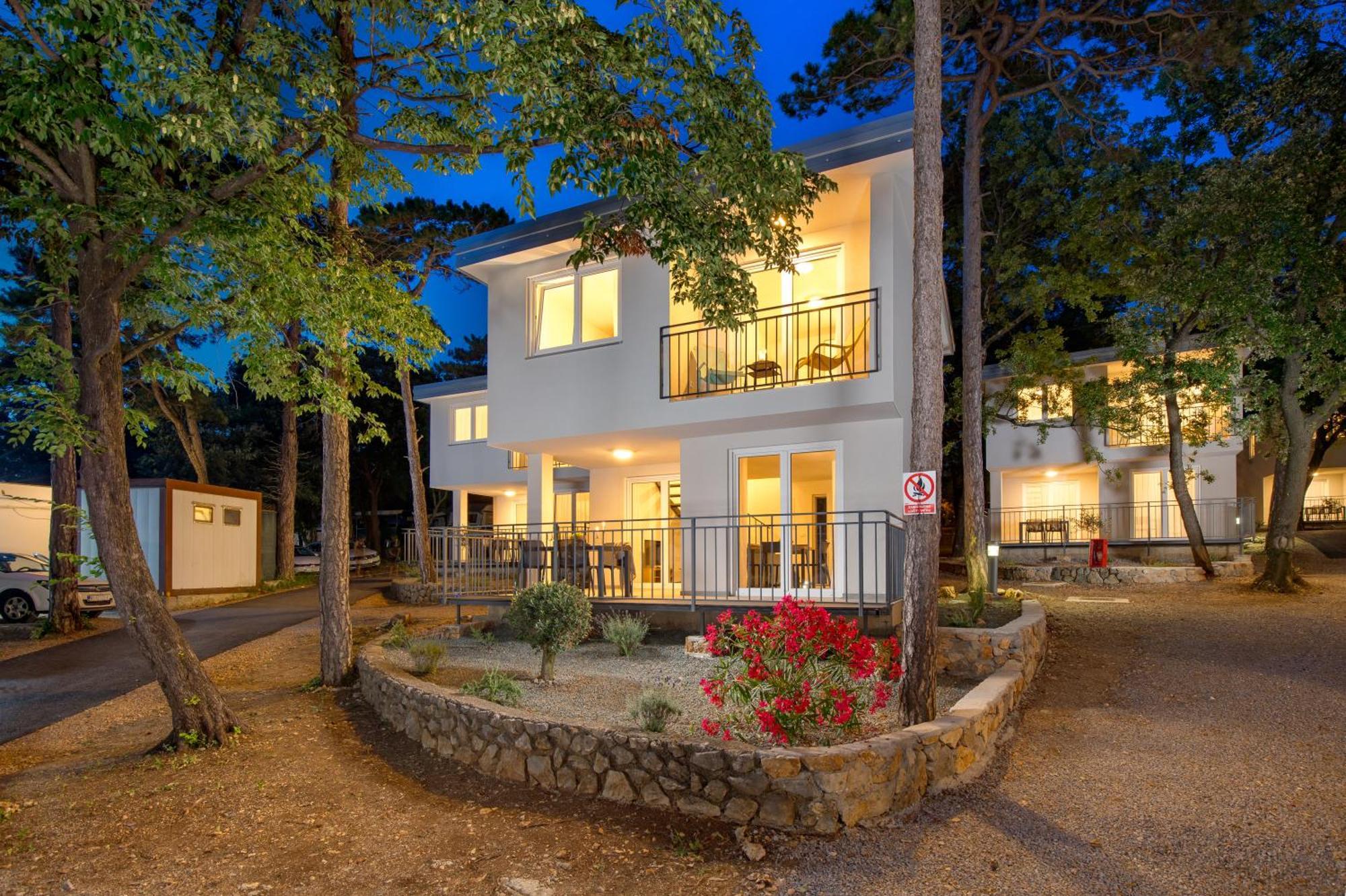 Holiday Homes Ostro Kraljevica Exterior foto
